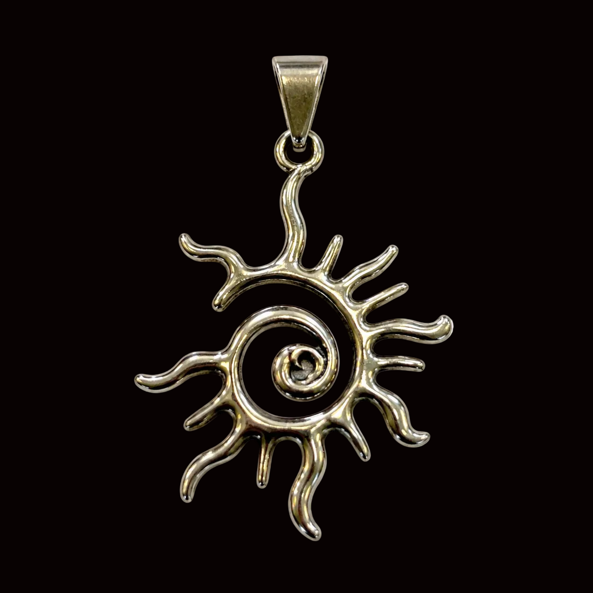 Helia Pendant & Chain, Silver