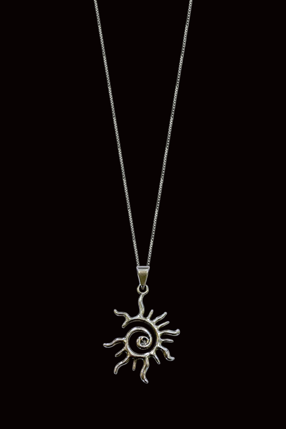 Helia Pendant & Chain, Silver